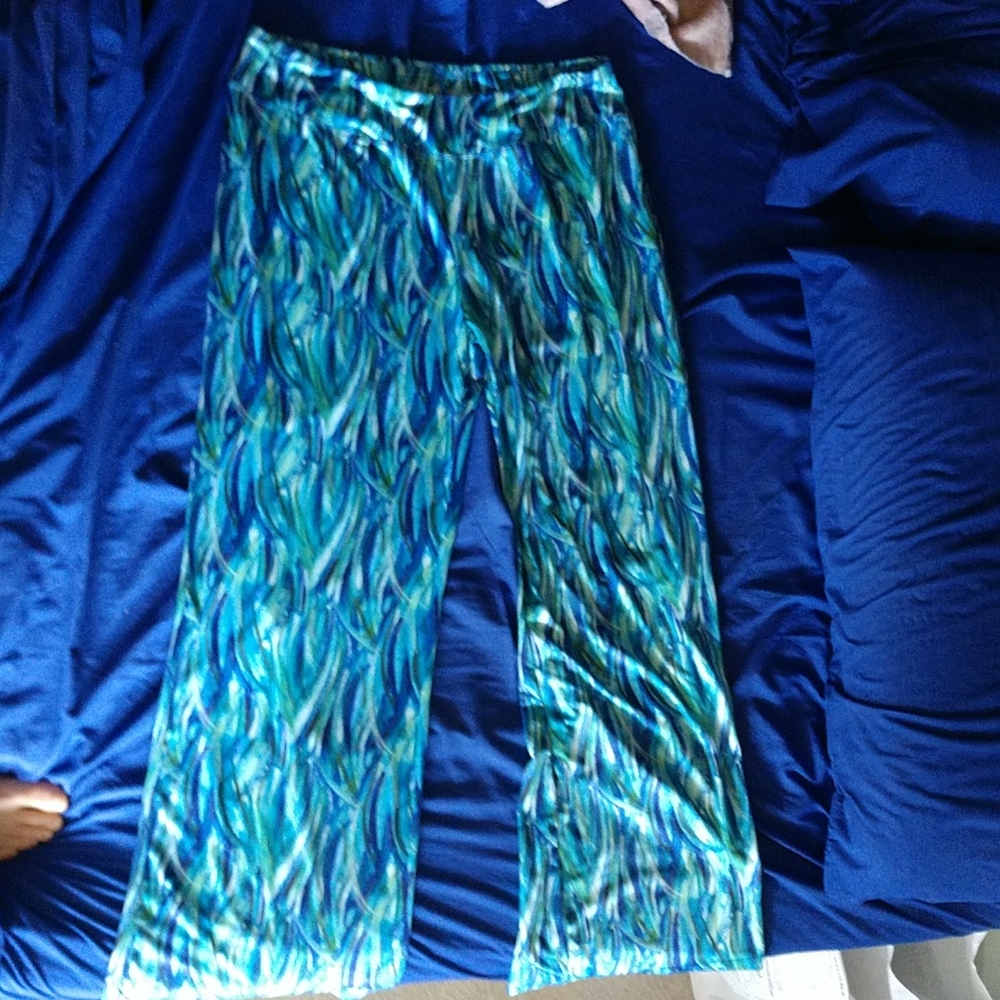 Reel Legends paint brush strokes leggings